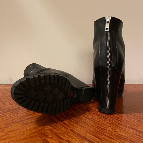 Minimarket black leather wedge heel with zippers - Picture 4 of 6